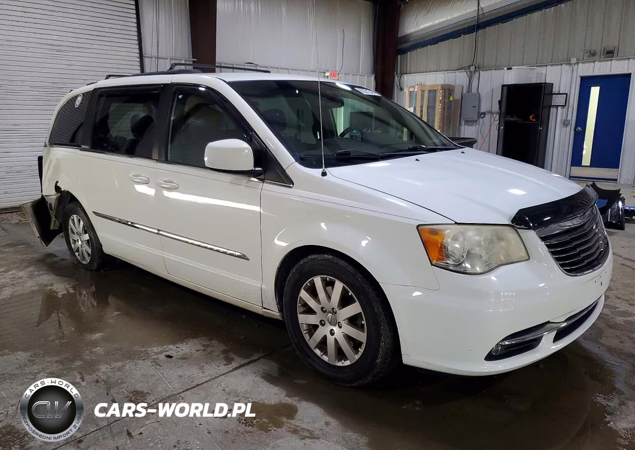 2013 Chrysler Town & Country Touring VIN:2C4RC1BG1DR539298 - 4