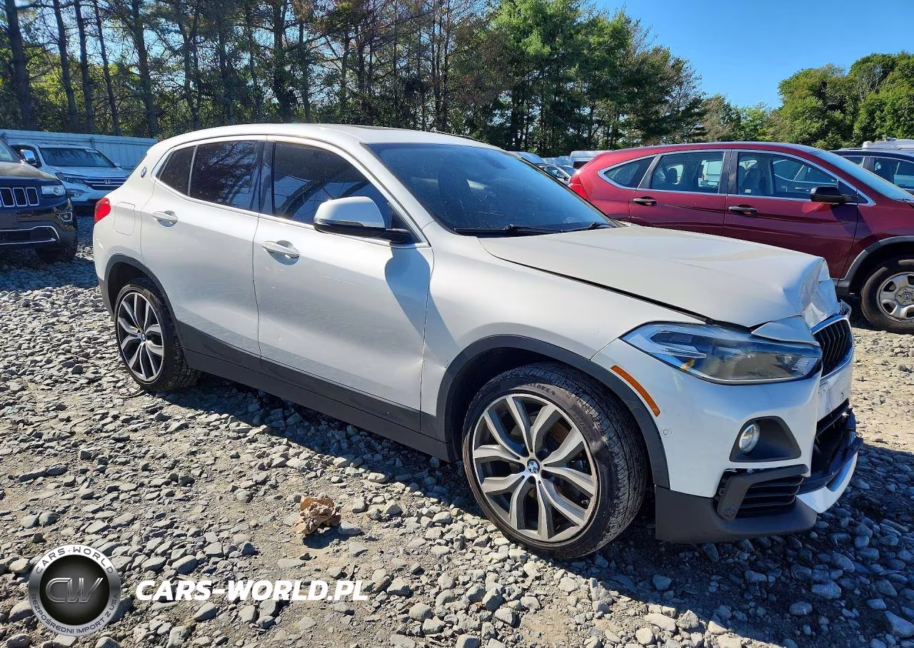 2018 BMW X2 xDrive28I VIN:WBXYJ5C3XJEF79561 - 4