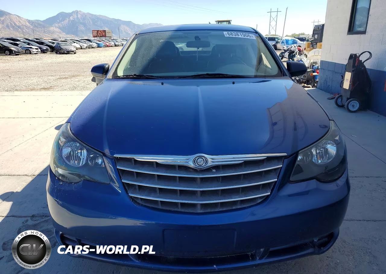 2010 Chrysler Sebring Limited VIN:1C3CC5FB6AN187747 - 5