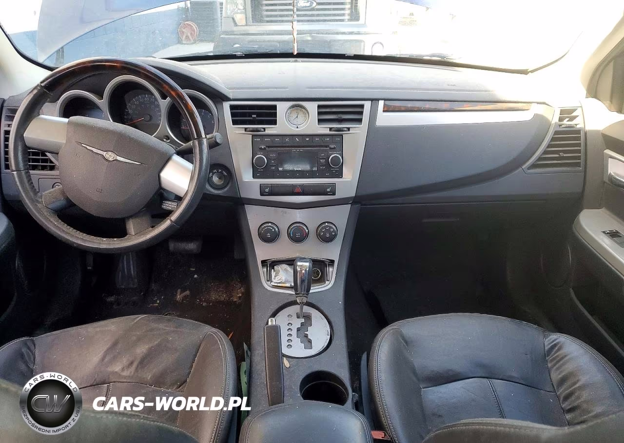 2010 Chrysler Sebring Limited VIN:1C3CC5FB6AN187747 - 8