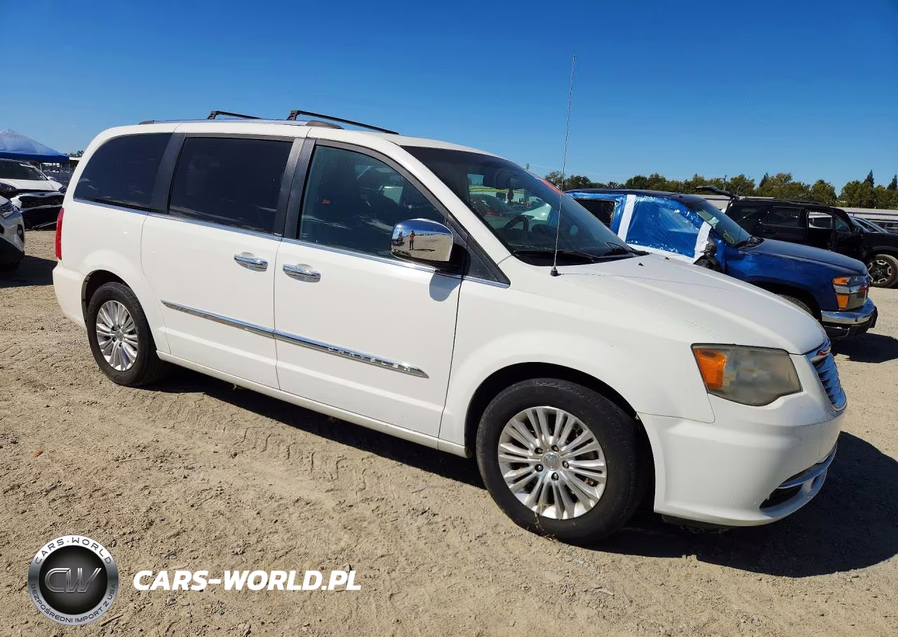 2012 Chrysler Town & Country Limited VIN:2C4RC1GG2CR339926 - 4