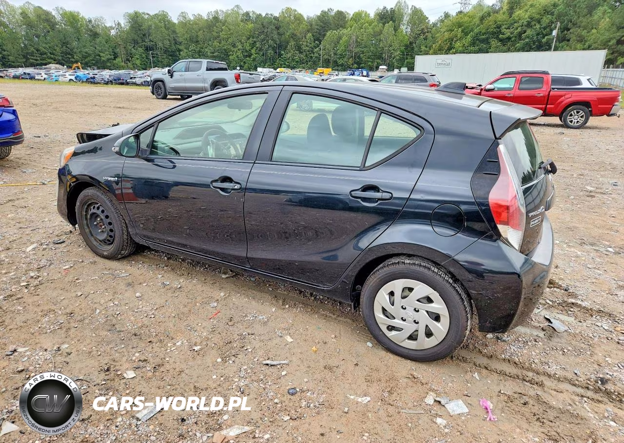 2016 Toyota Prius C Two VIN:JTDKDTB35G1137302 - 2
