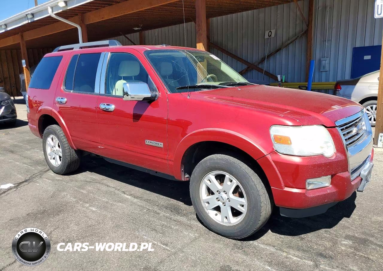 2008 Ford Explorer Xlt VIN:1FMEU73E08UA65621 - 4