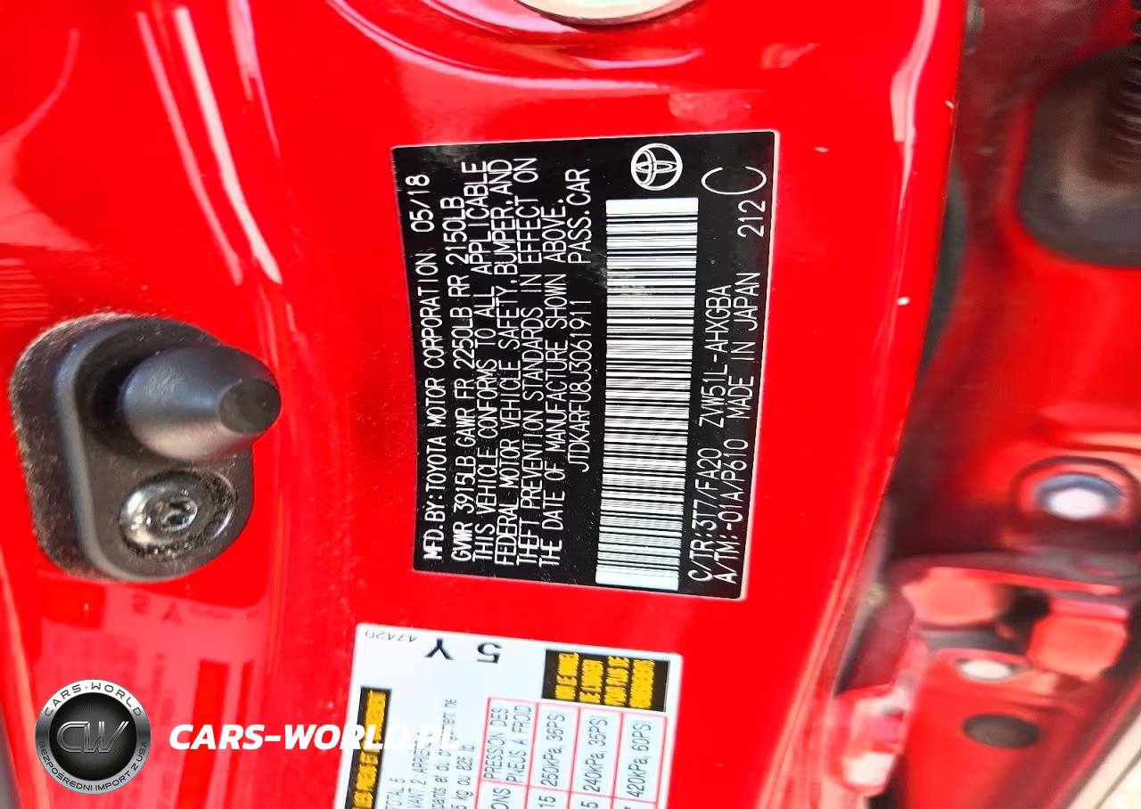 2018 Toyota Prius Three VIN:JTDKARFU8J3061911 - 12
