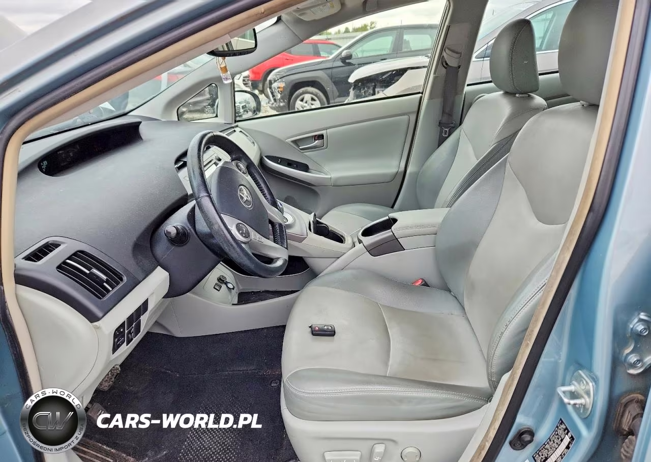 2014 Toyota Prius Four VIN:JTDKN3DU3E1861764 - 7