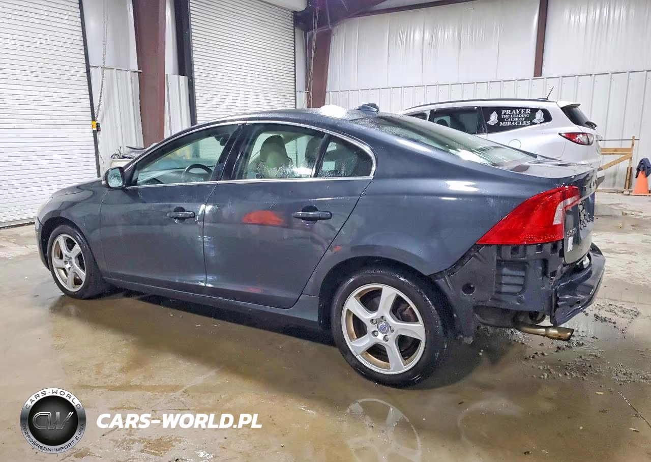 2012 Volvo S60 T5 VIN:YV1622FS2C2039586 - 2