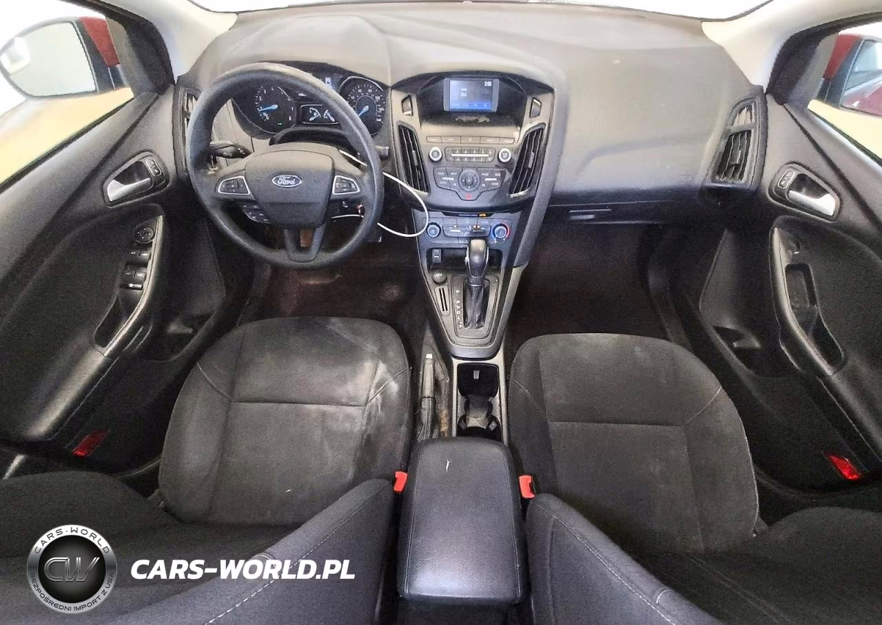 2018 Ford Focus Se VIN:1FADP3F23JL316201 - 8