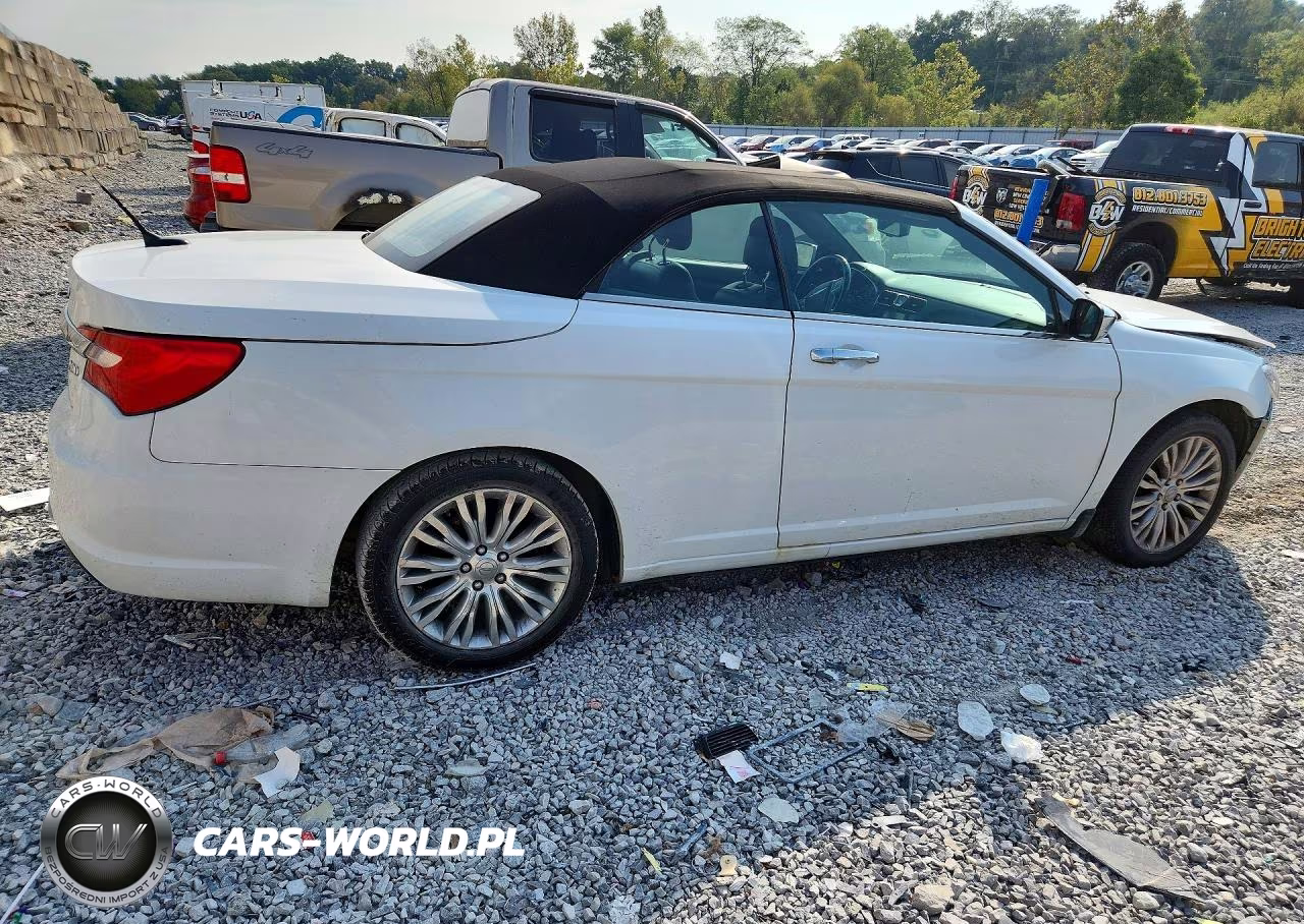 2011 Chrysler 200 Limited VIN:1C3BC7EG5BN597302 - 3