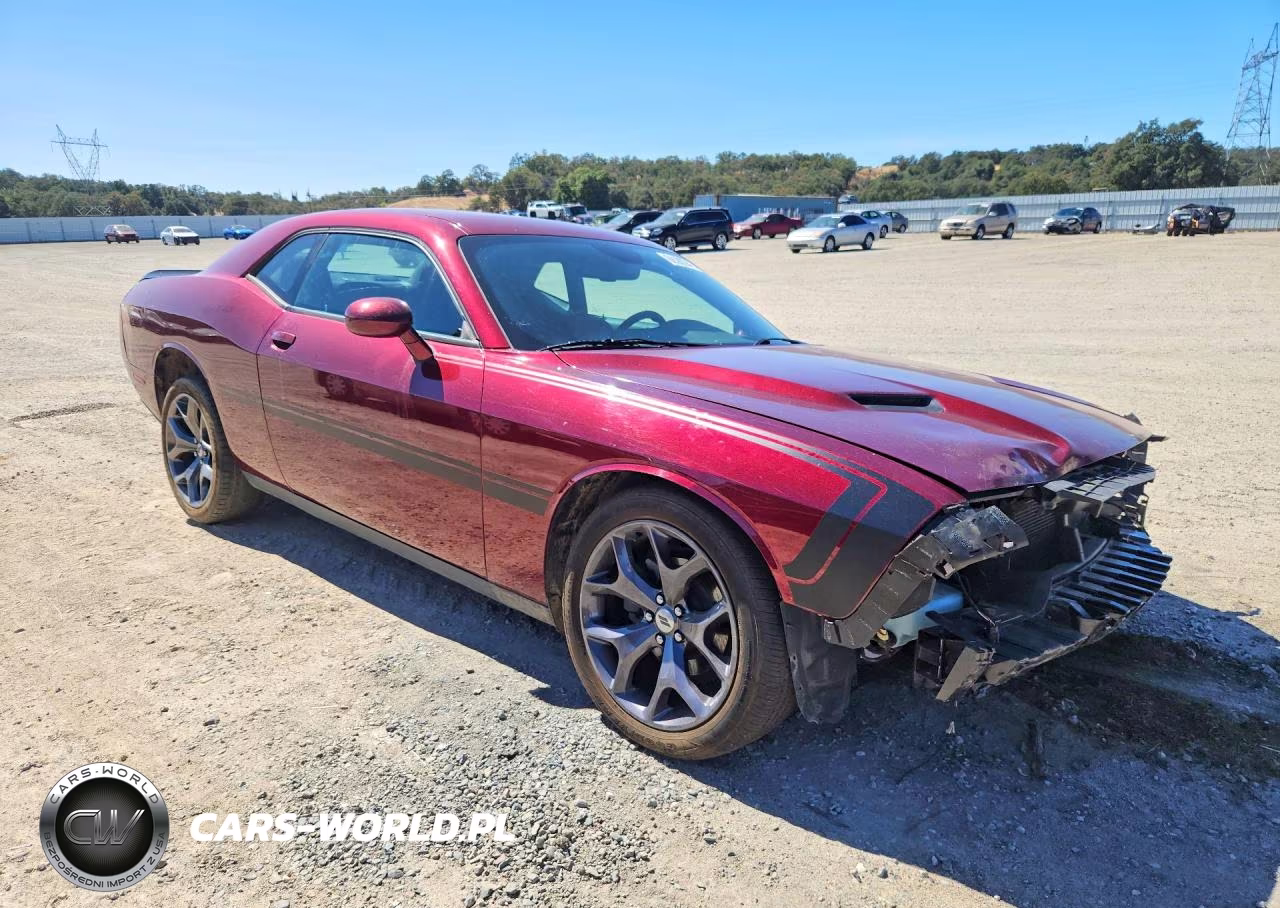 2017 Dodge Challenger Sxt VIN:2C3CDZAGXHH626149 - 4