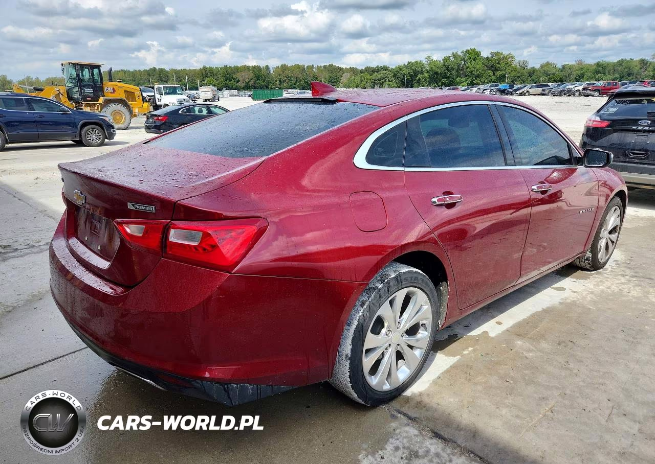 2018 Chevrolet Malibu Premier VIN:1G1ZE5SX6JF220718 - 3