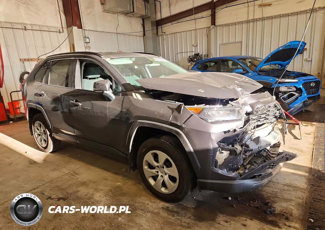 2019 Toyota Rav4 Le VIN:2T3K1RFV4KW051979 - 4