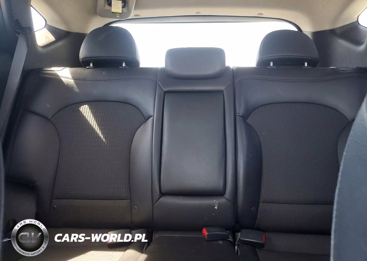 2011 Hyundai Tucson Gls VIN:KM8JUCAC4BU313319 - 10