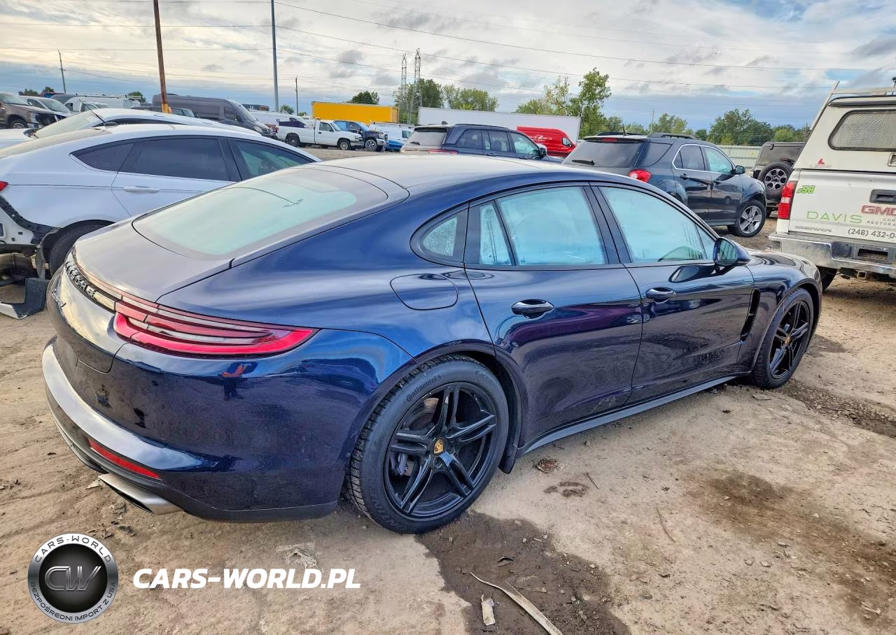 2018 Porsche Panamera 4 VIN:WP0AA2A74JL102765 - 3