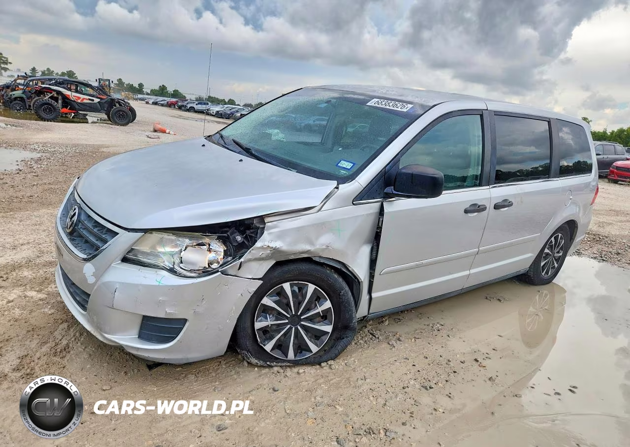 2012 Volkswagen Routan S
