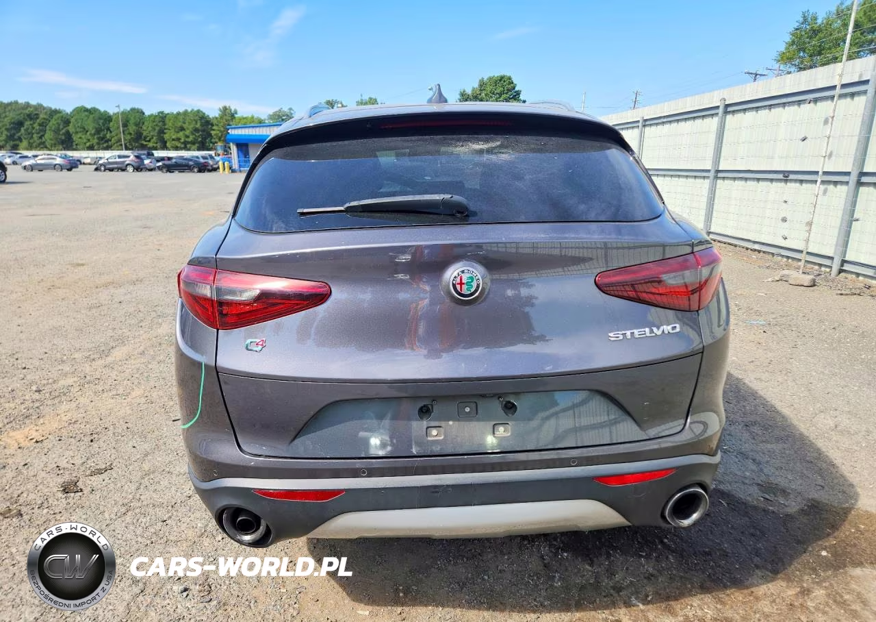 2018 Alfa Romeo Stelvio Ti VIN:ZASFAKBN4J7B93832 - 6