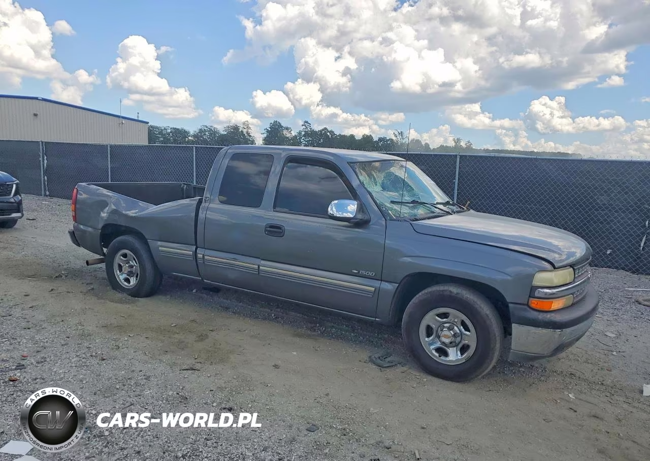 1999 Chevrolet Silverado C1500 VIN:2GCEC19T2X1205673 - 4