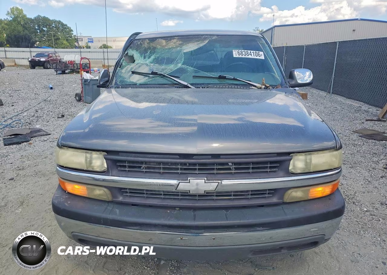 1999 Chevrolet Silverado C1500 VIN:2GCEC19T2X1205673 - 5