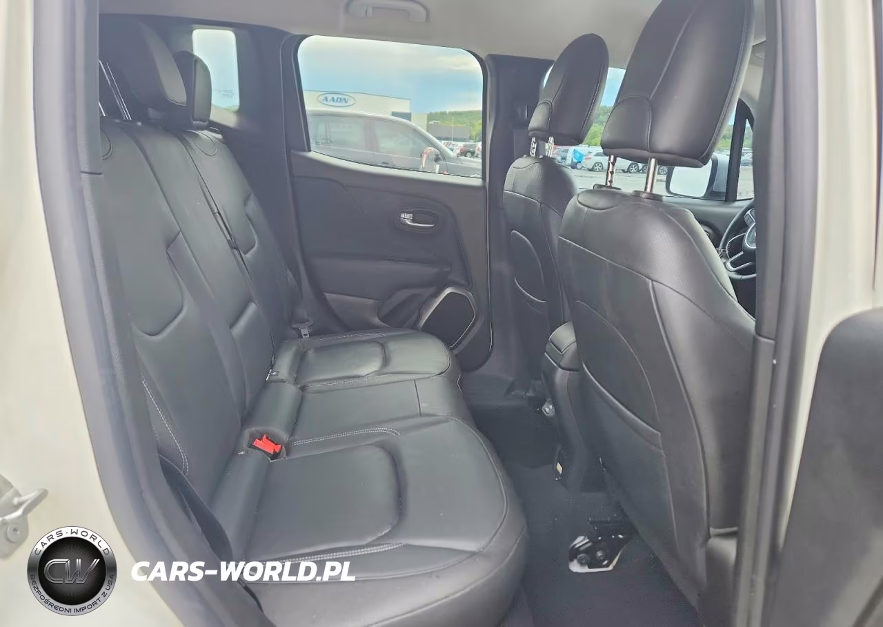 2018 Jeep Renegade Limited VIN:ZACCJADB1JPJ10415 - 10