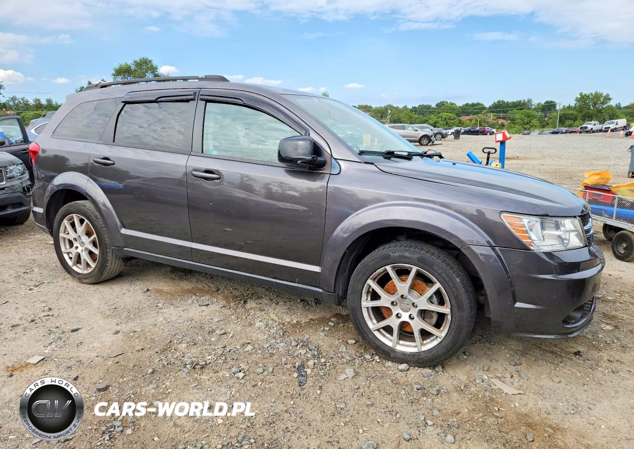 2018 Dodge Journey Sxt VIN:3C4PDCBB1JT322895 - 4