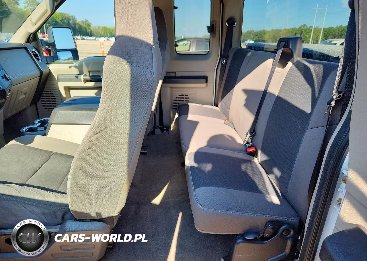 2010 Ford F250 Super Duty VIN:1FTSX2A59AEB04419 - 10