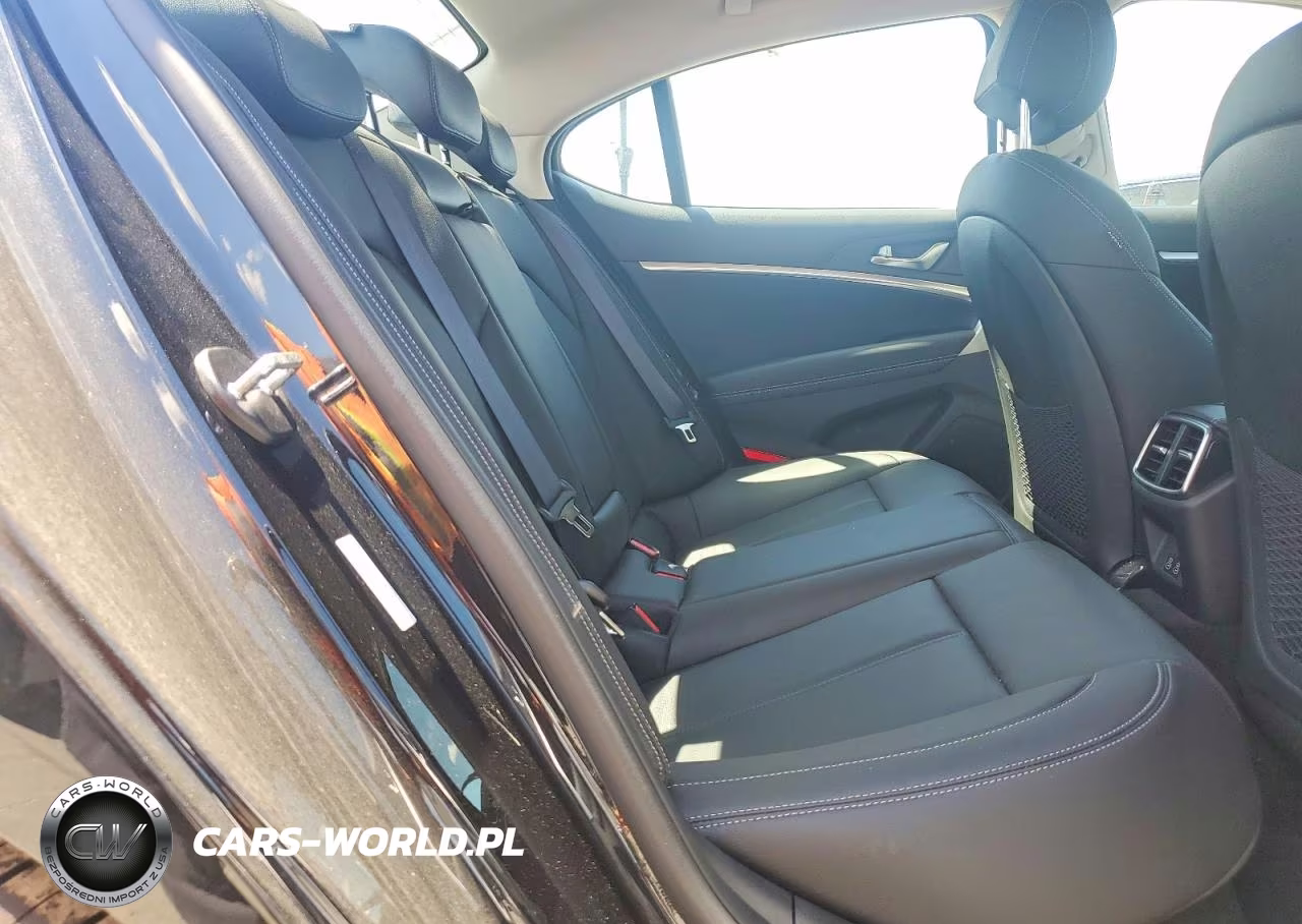 2026 Genesis G70 2.5T Standard VIN:KMTG14SC5TU168807 - 10