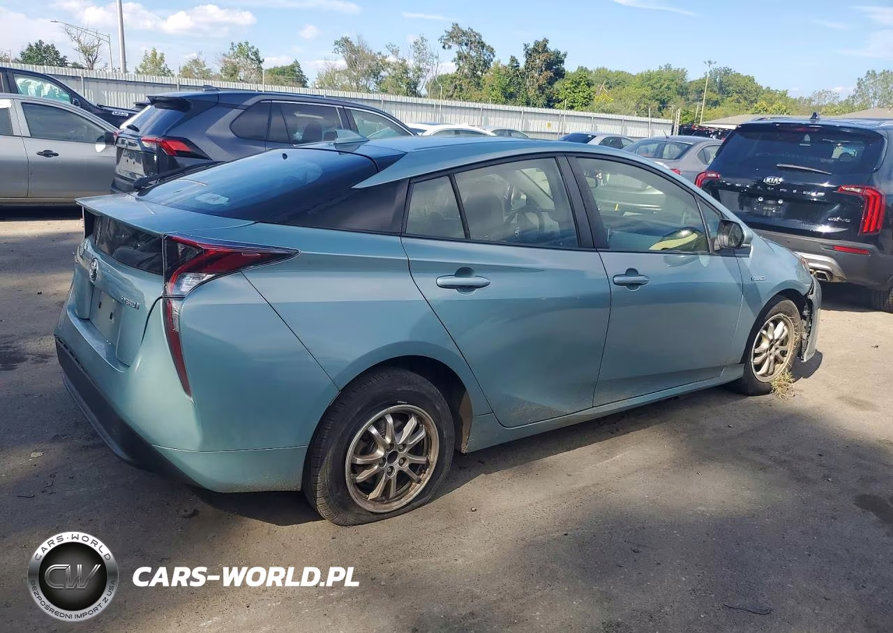 2016 Toyota Prius Two VIN:JTDKBRFU5G3518552 - 3