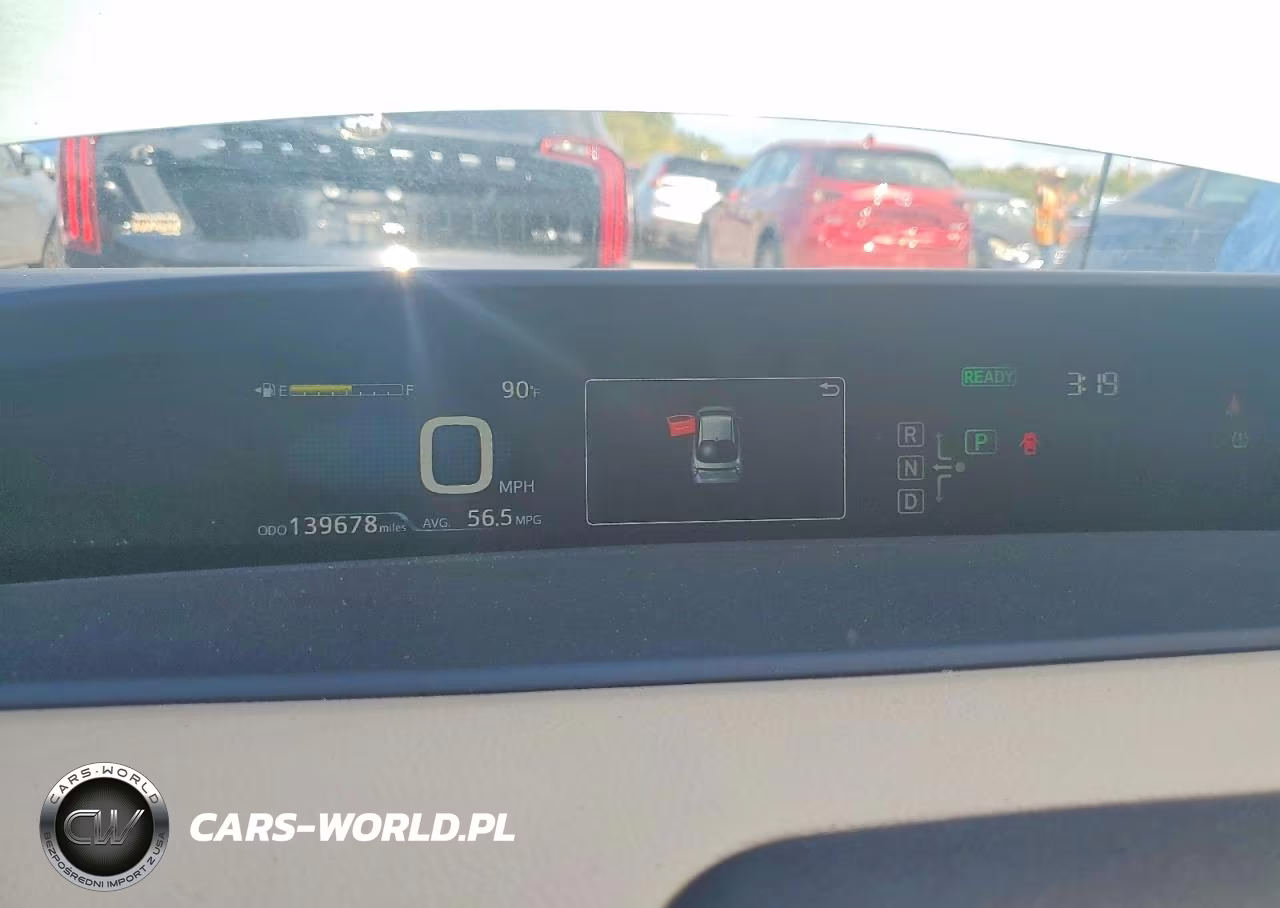 2016 Toyota Prius Two VIN:JTDKBRFU5G3518552 - 9