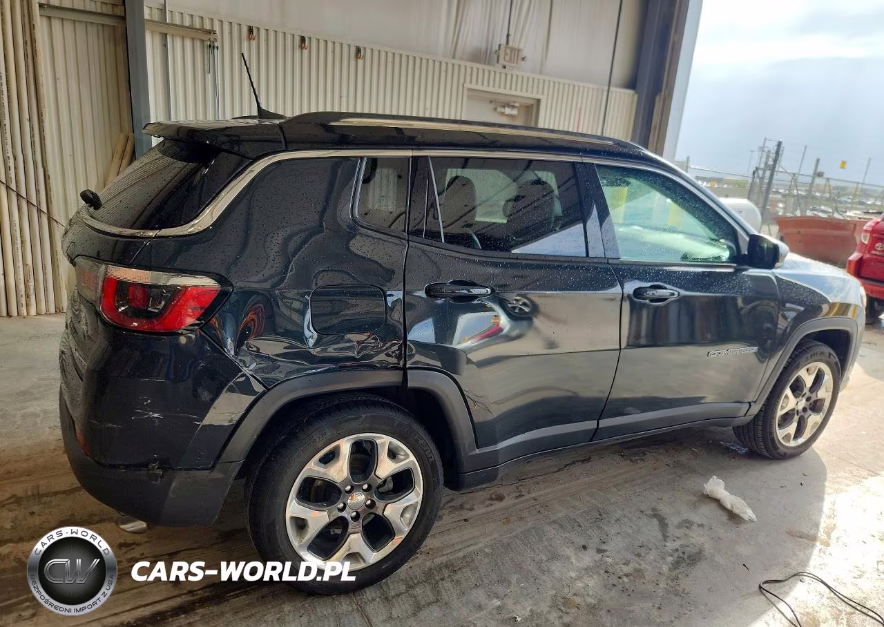 2017 Jeep Compass Limited VIN:3C4NJDCB2HT624808 - 3
