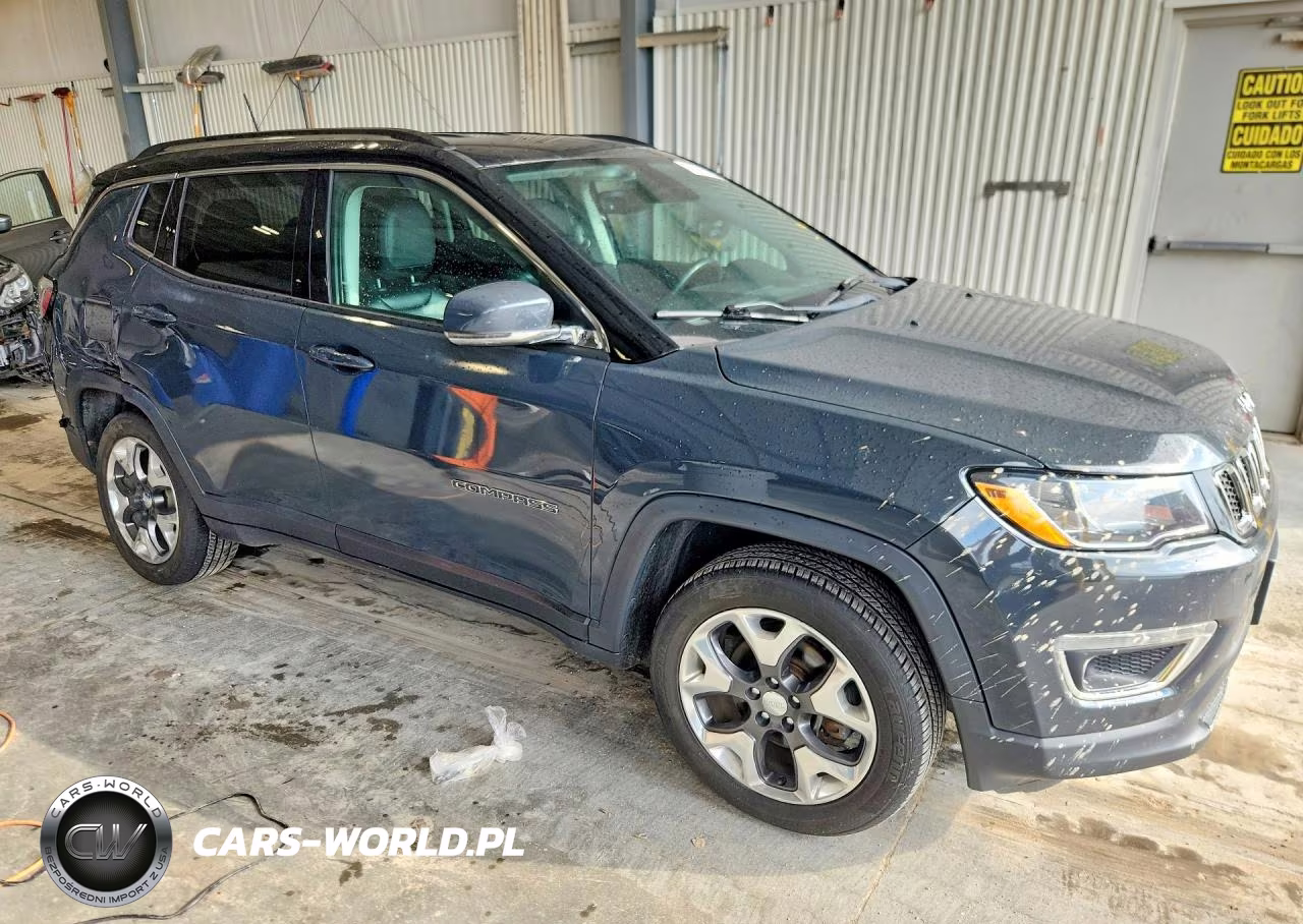 2017 Jeep Compass Limited VIN:3C4NJDCB2HT624808 - 4