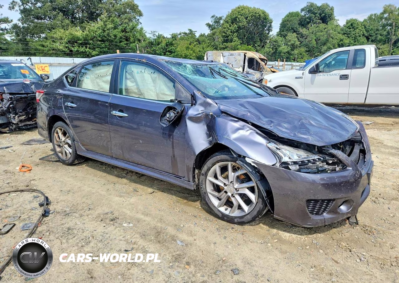 2015 Nissan Sentra Sr VIN:3N1AB7AP6FY352858 - 4