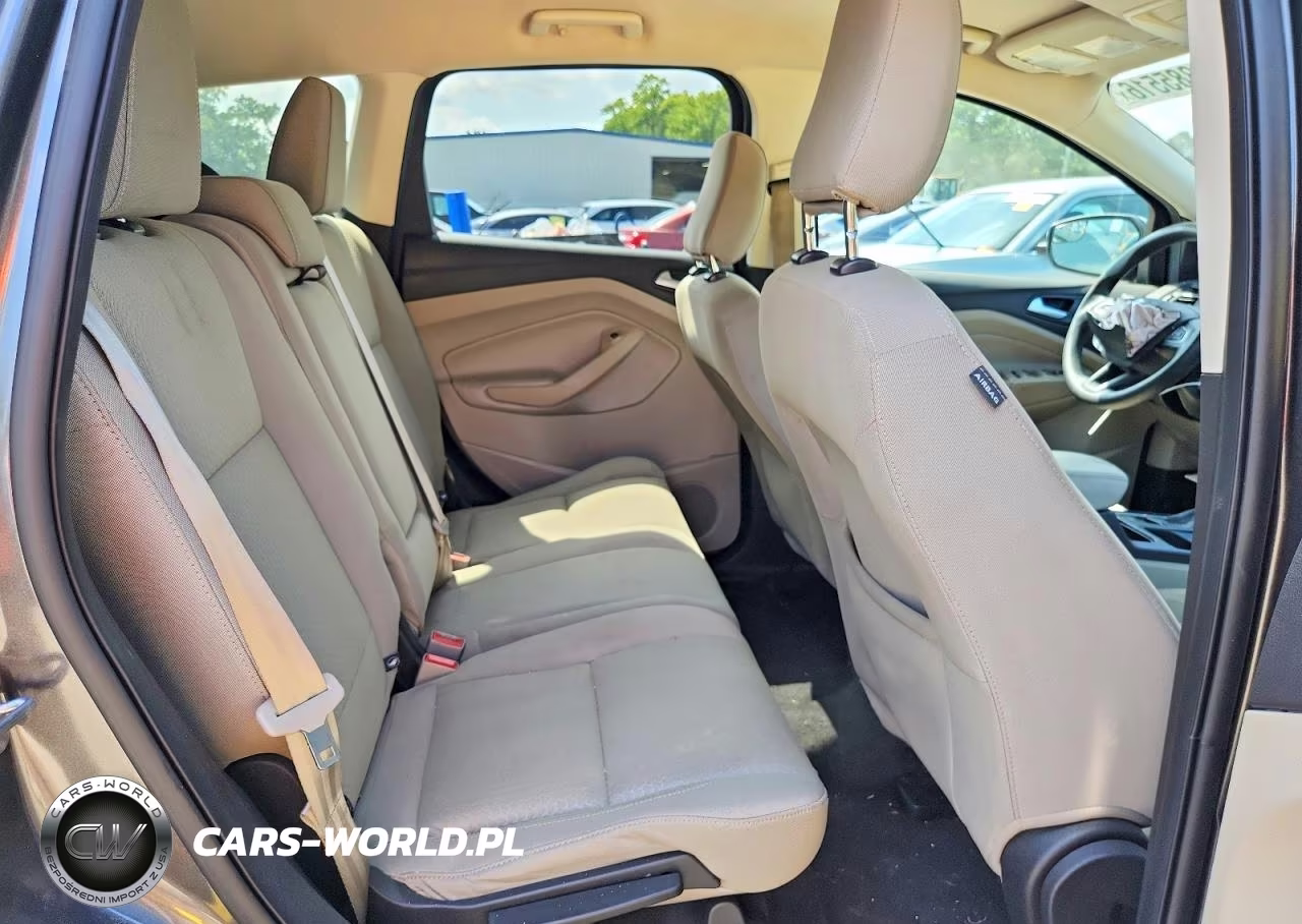 2018 Ford Escape Se VIN:1FMCU9GD1JUC31493 - 10