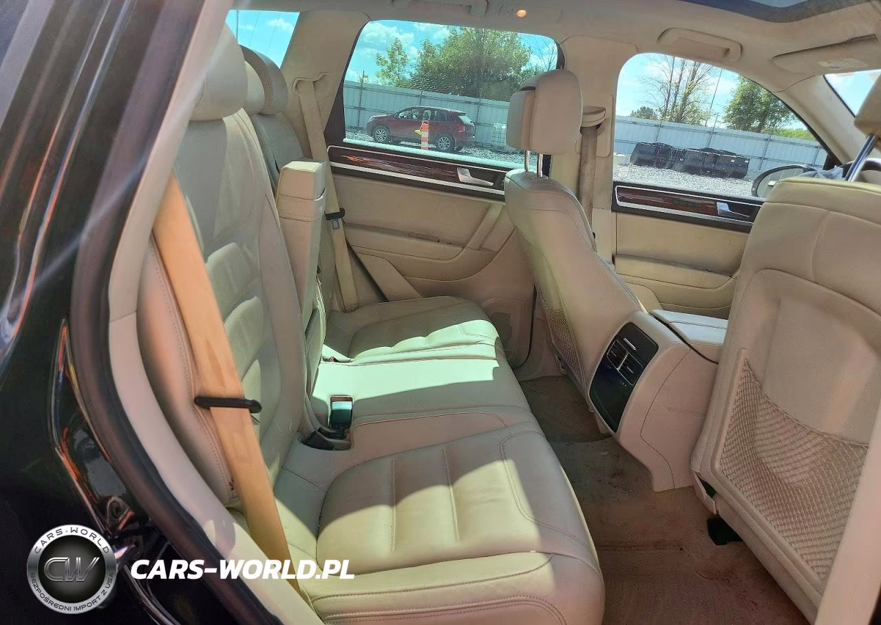 2012 Volkswagen Touareg V6 Tdi VIN:WVGEK9BP4CD011557 - 10