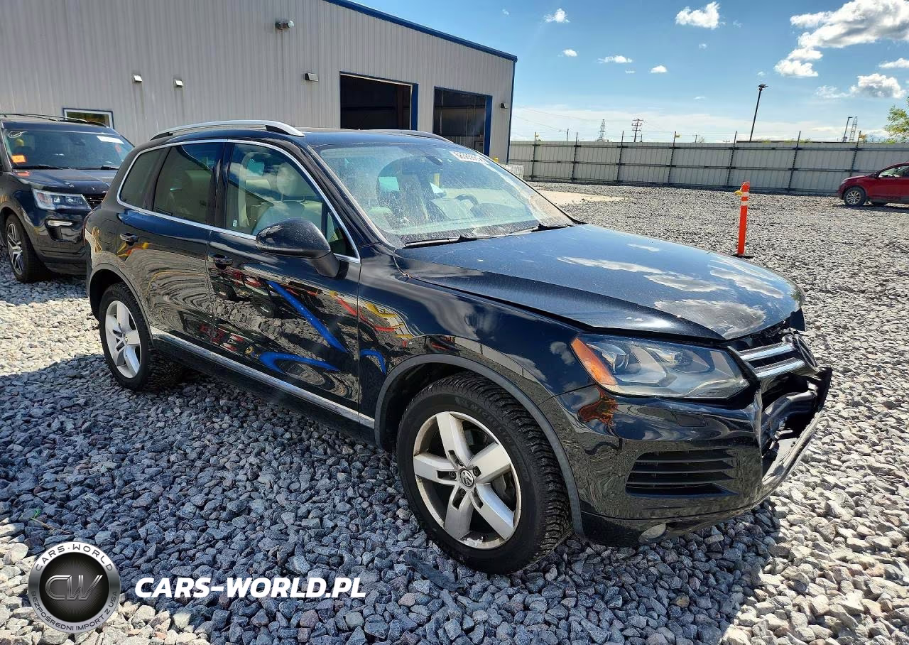 2012 Volkswagen Touareg V6 Tdi VIN:WVGEK9BP4CD011557 - 4