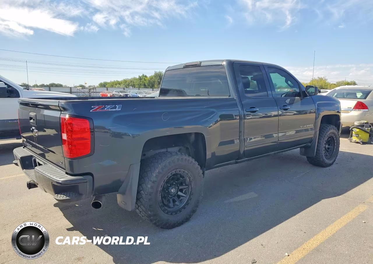 2017 Chevrolet Silverado K1500 Lt VIN:1GCVKRECXHZ365333 - 3