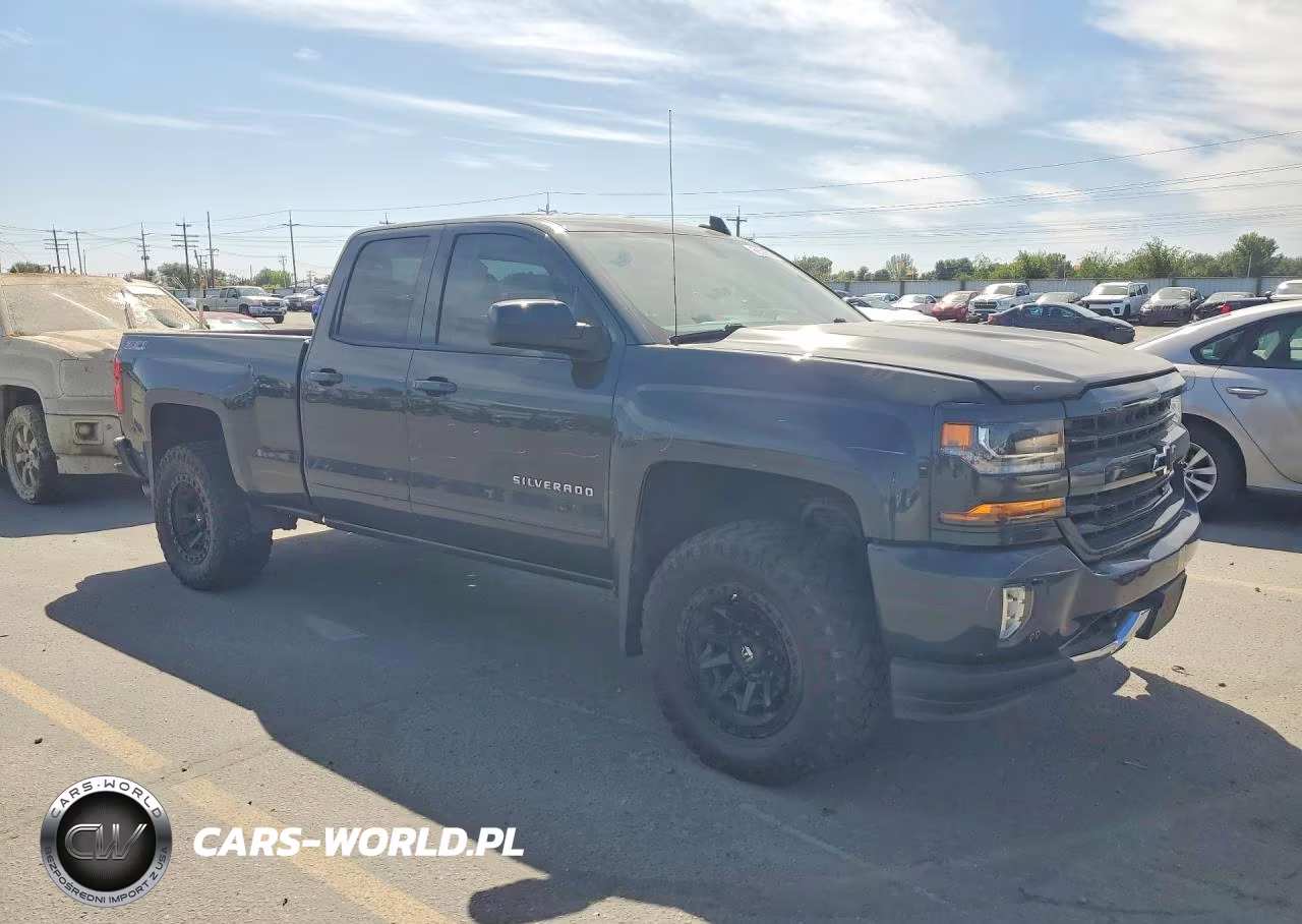 2017 Chevrolet Silverado K1500 Lt VIN:1GCVKRECXHZ365333 - 4