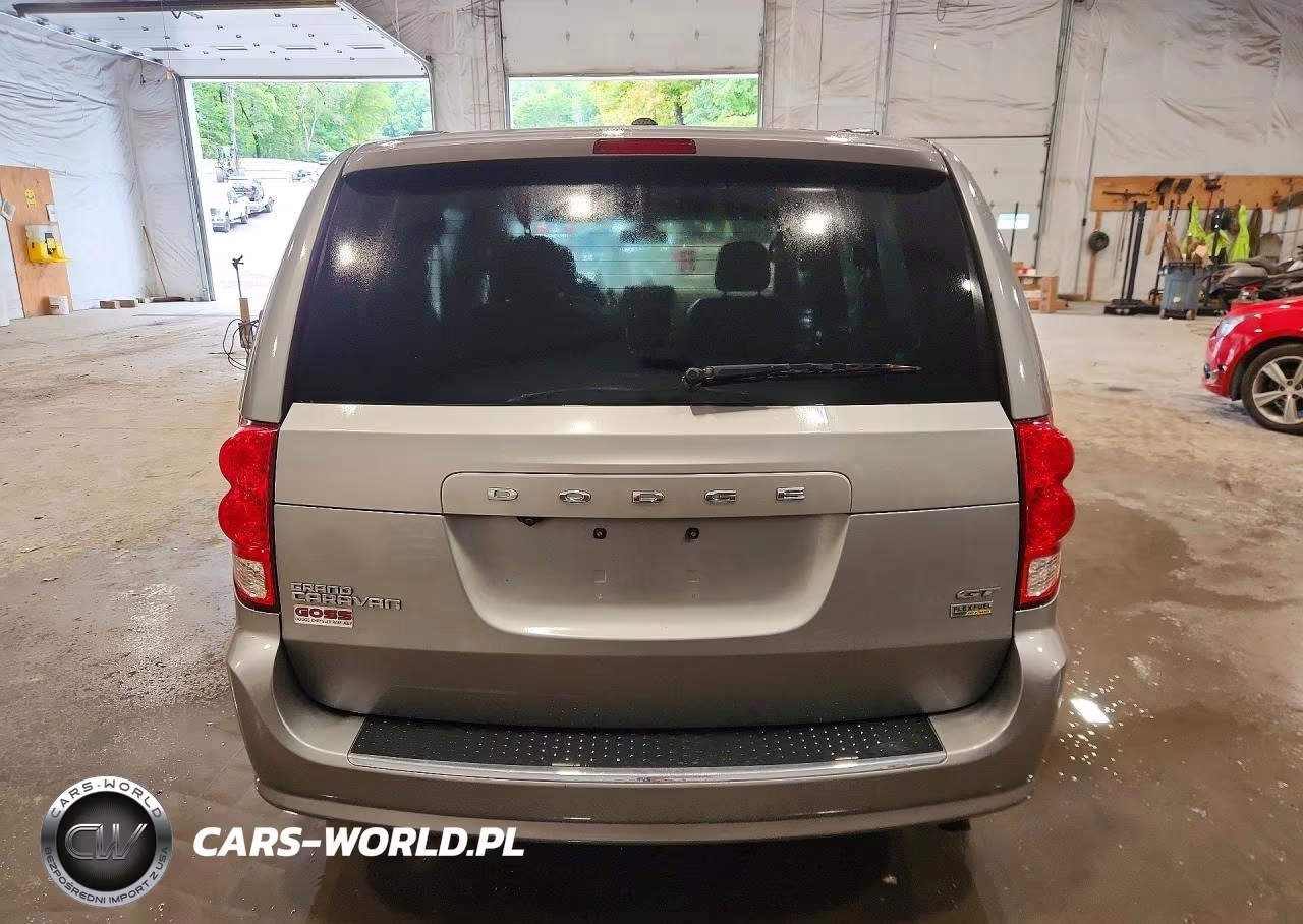 2019 Dodge Grand Caravan Gt VIN:2C4RDGEG4KR647584 - 6