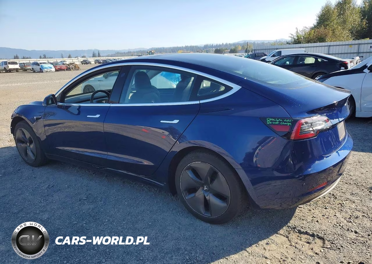 2018 Tesla Model 3 VIN:5YJ3E1EA9JF059055 - 2