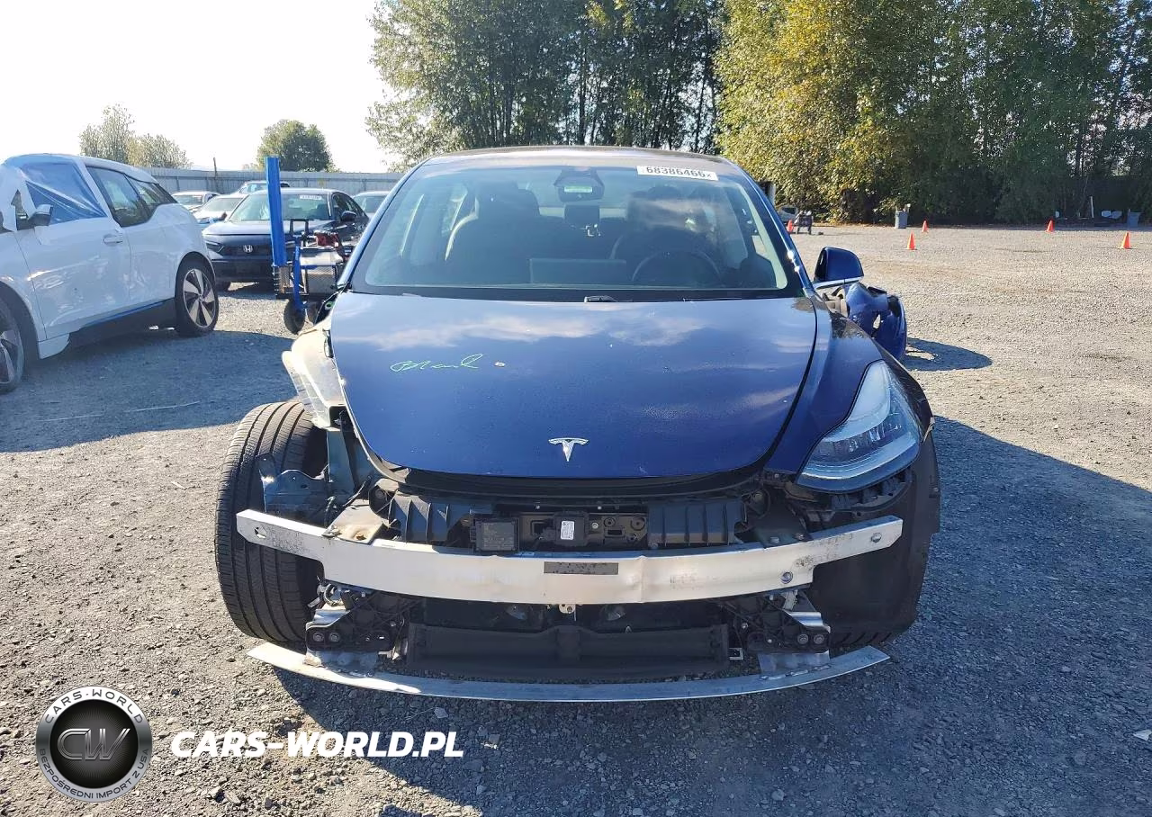 2018 Tesla Model 3 VIN:5YJ3E1EA9JF059055 - 5