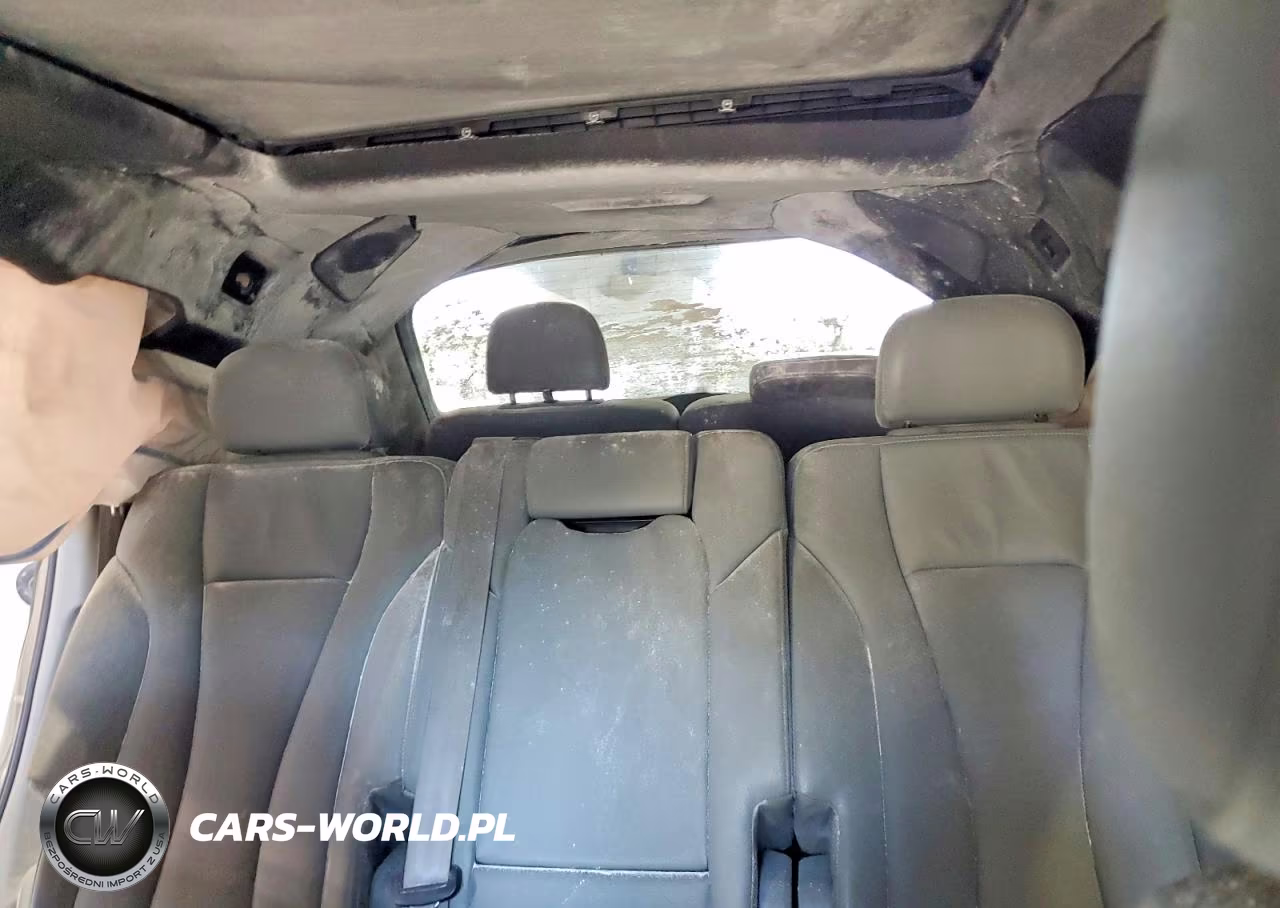 2017 Audi Q7 Premium Plus VIN:WA1LAAF77HD019602 - 10