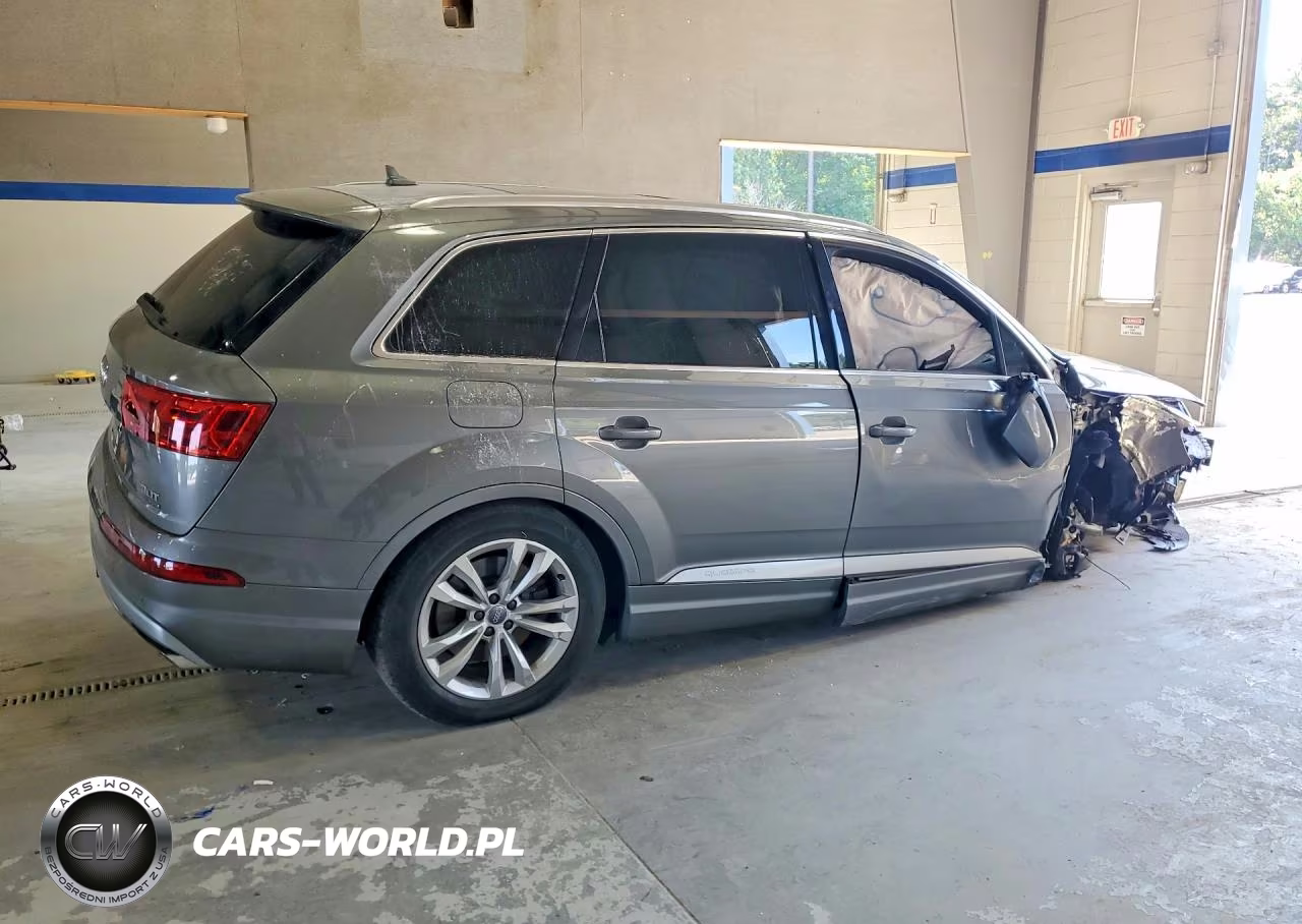 2017 Audi Q7 Premium Plus VIN:WA1LAAF77HD019602 - 3