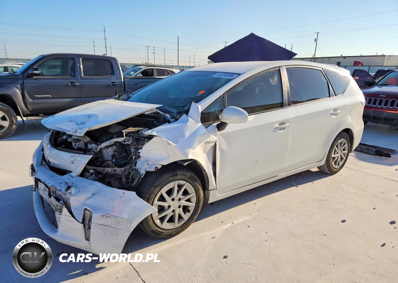 2014 Toyota Prius V Three – zdjęcie 1 z 12