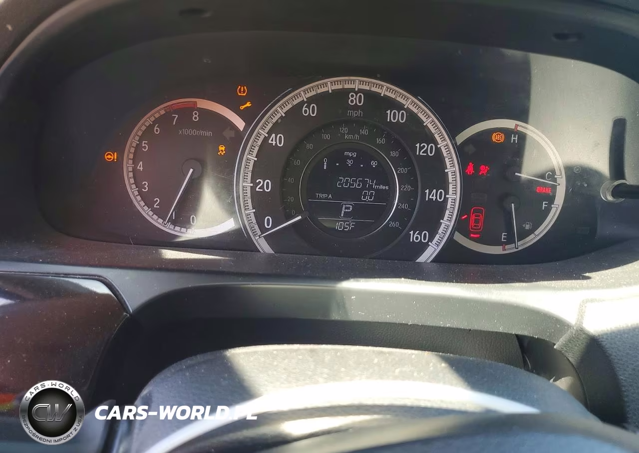 2017 Honda Accord Lx VIN:1HGCR2F30HA218396 - 9