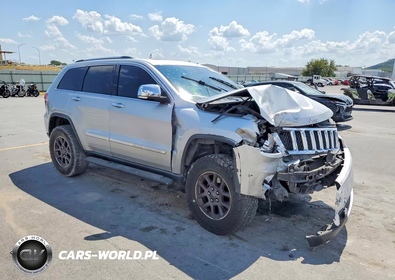 2013 Jeep Grand Cherokee Overland VIN:1C4RJFCG3DC619437 - 4