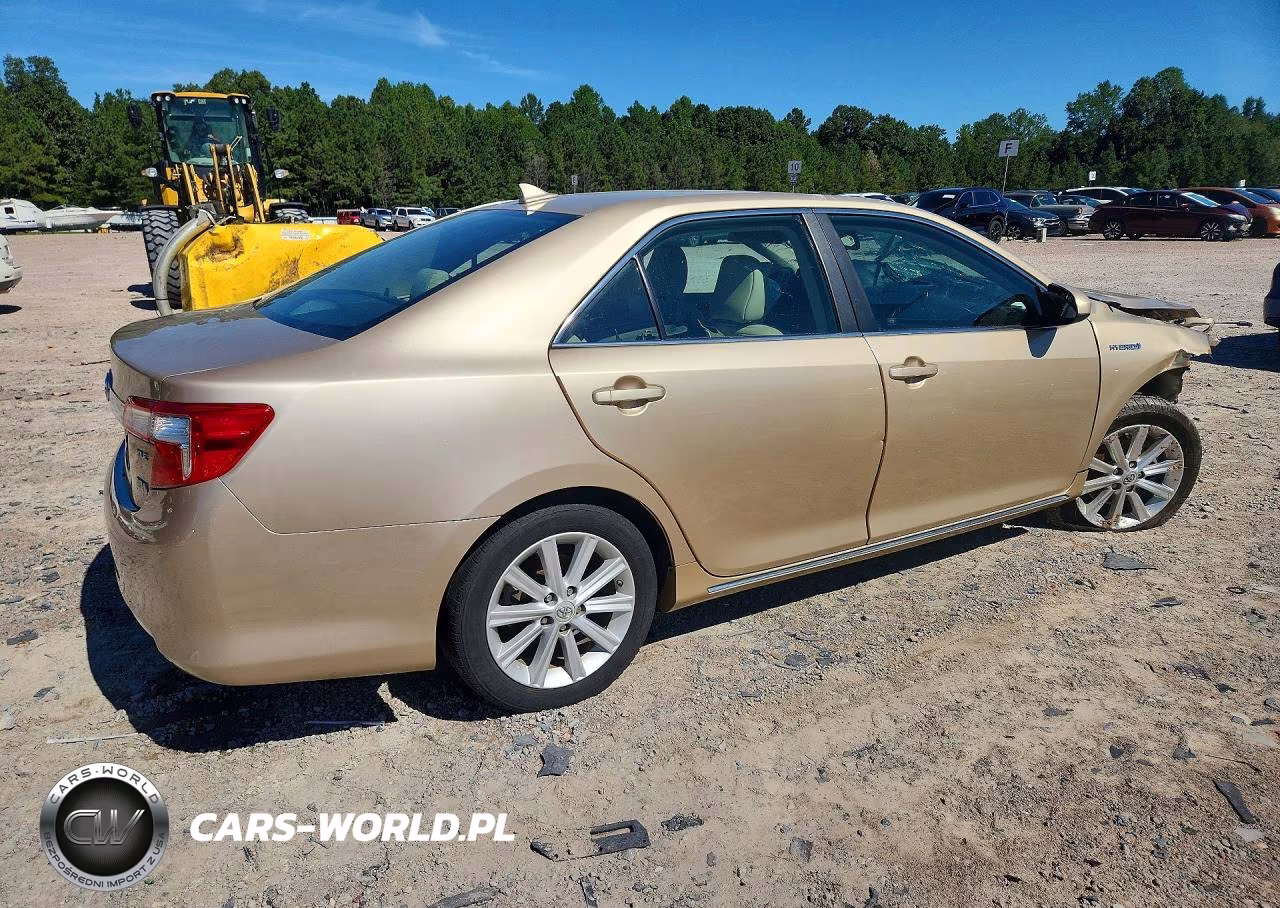 2012 Toyota Camry Hybrid Xle VIN:4T1BD1FK1CU002246 - 3