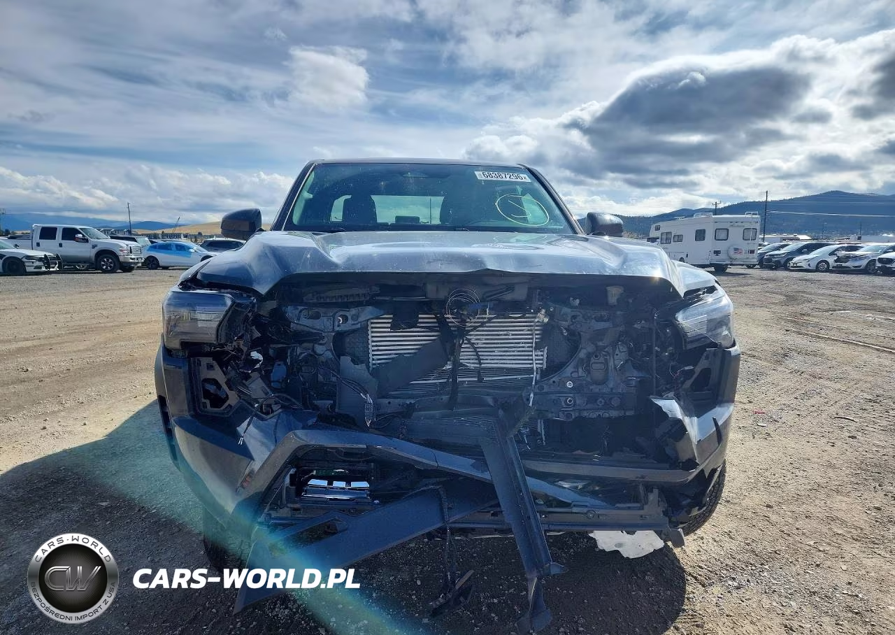 2025 Toyota Tacoma Trd Off-Road VIN:3TMLB5JN8SM174574 - 5