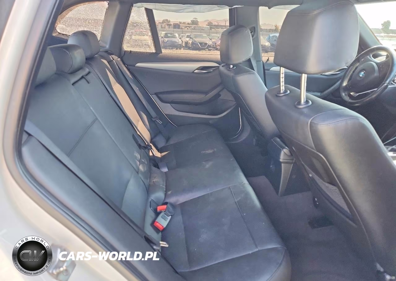 2015 BMW X1 xDrive35I VIN:WBAVM5C57FVV93637 - 10