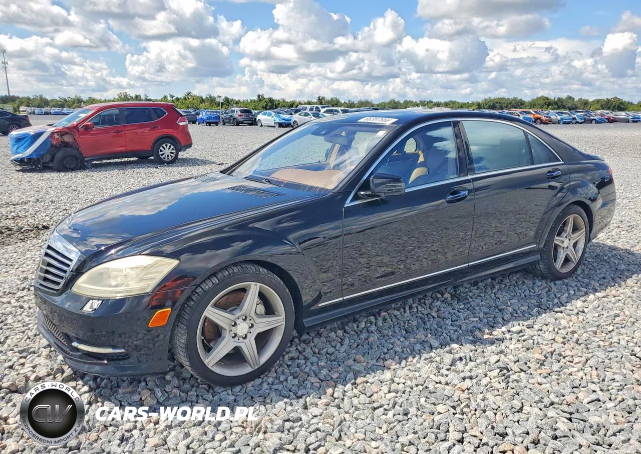 2010 Mercedes-Benz S 550 VIN:WDDNG7BB5AA333532 - 1