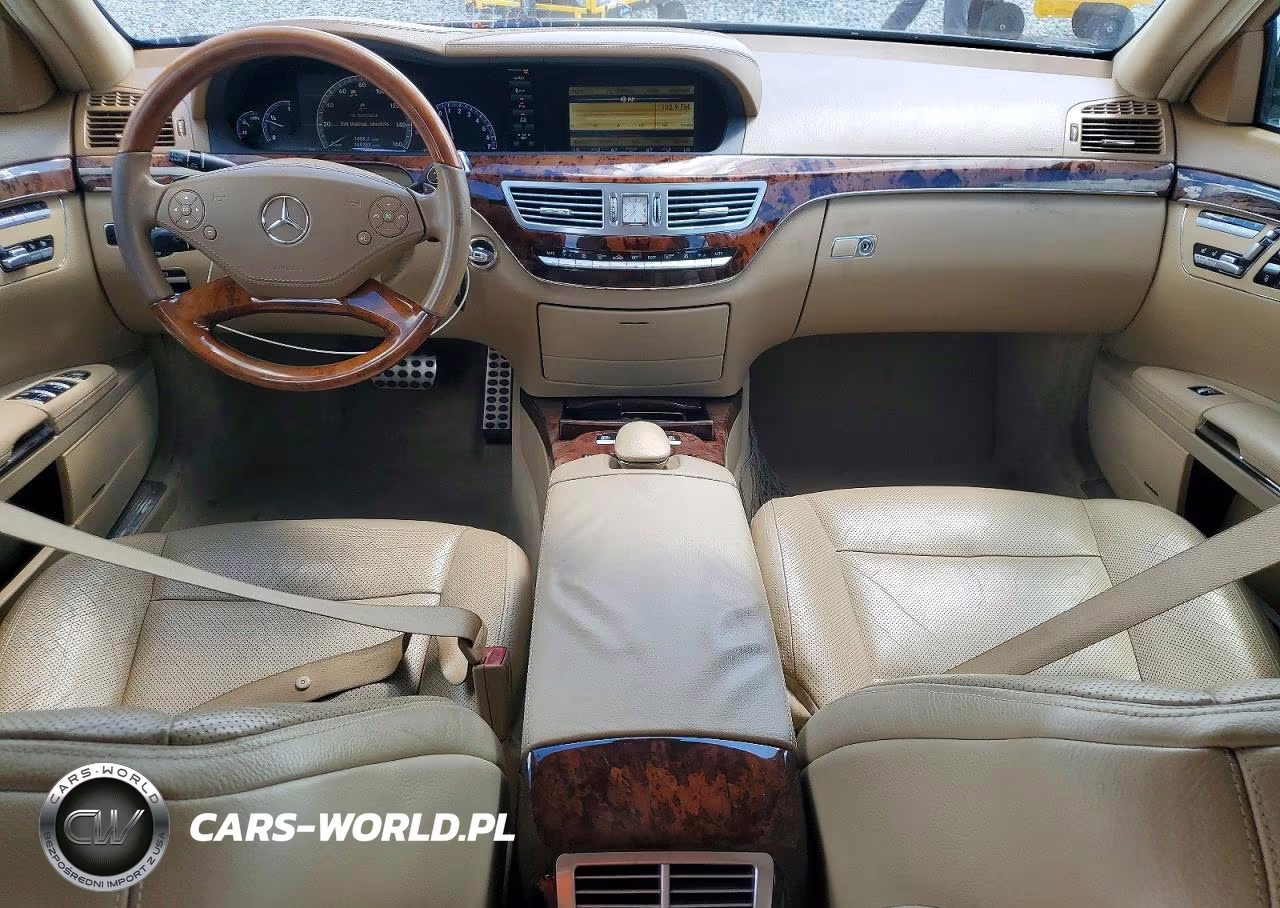 2010 Mercedes-Benz S 550 VIN:WDDNG7BB5AA333532 - 8