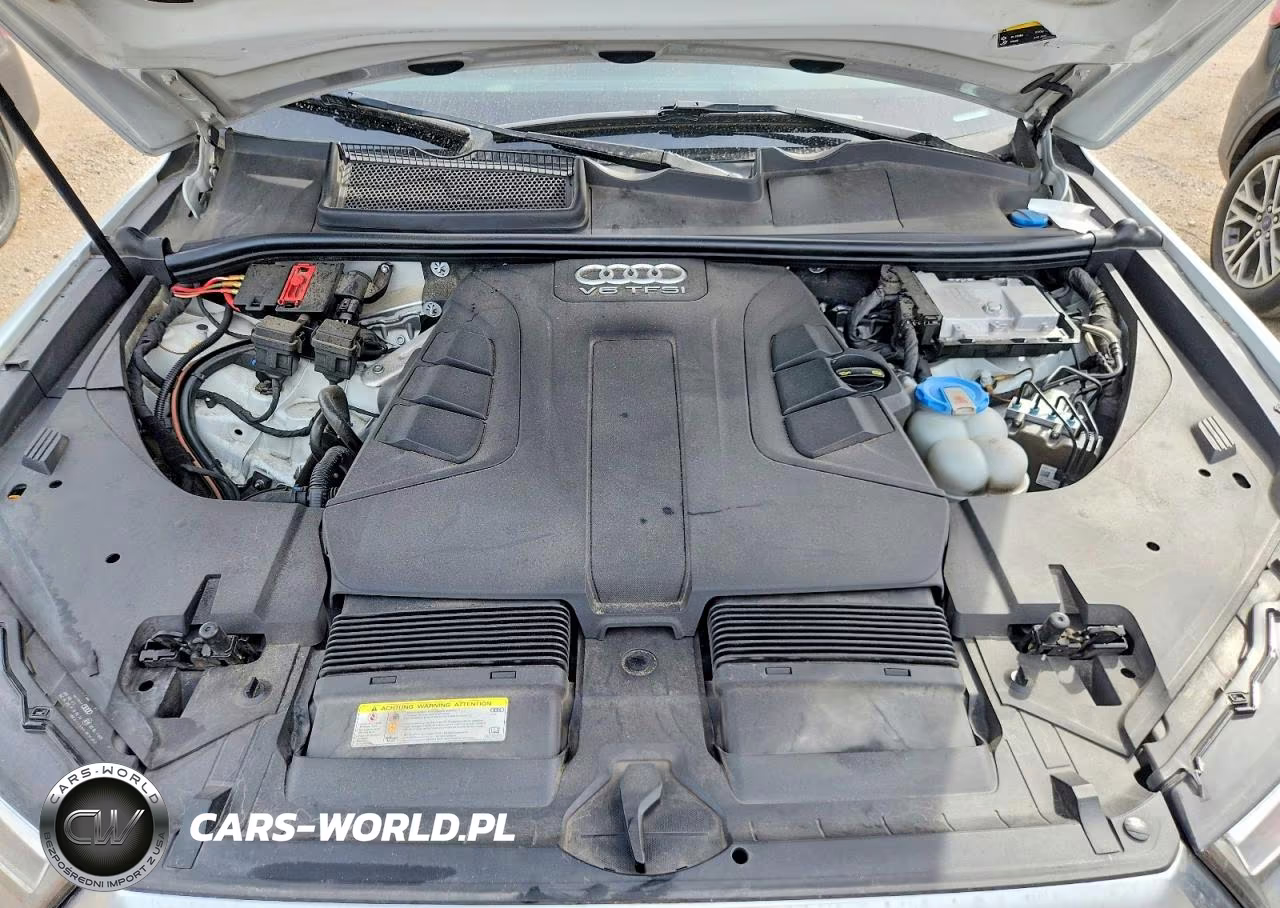 2017 Audi Q7 Premium Plus VIN:WA1LAAF70HD037245 - 11