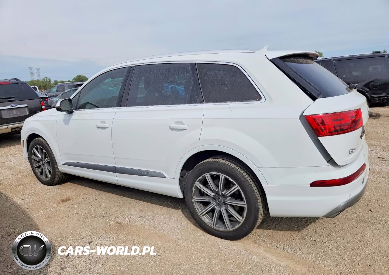 2017 Audi Q7 Premium Plus VIN:WA1LAAF70HD037245 - 2